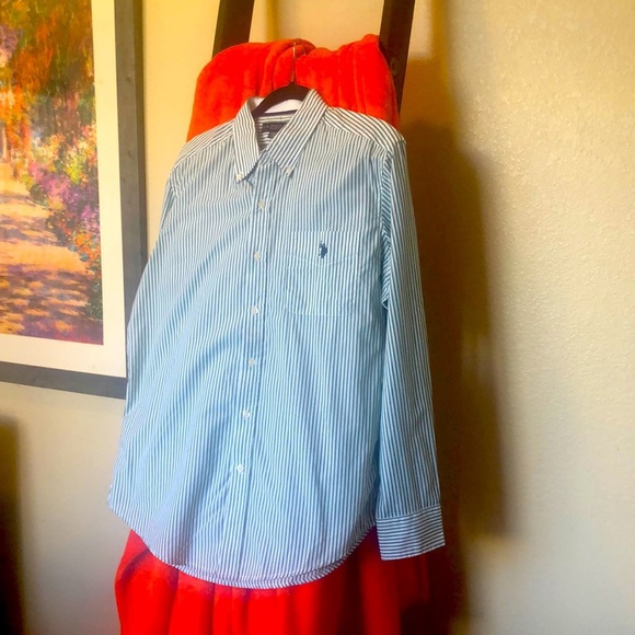 #10 👔 NWOT Long Sleeve Striped Button Down Shirt 👔 - Picture 1 of 17